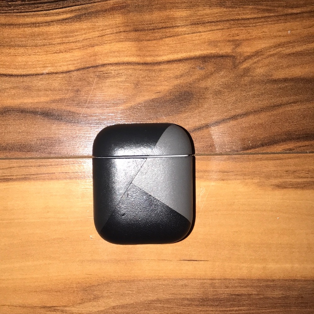 two piece apple airpods case